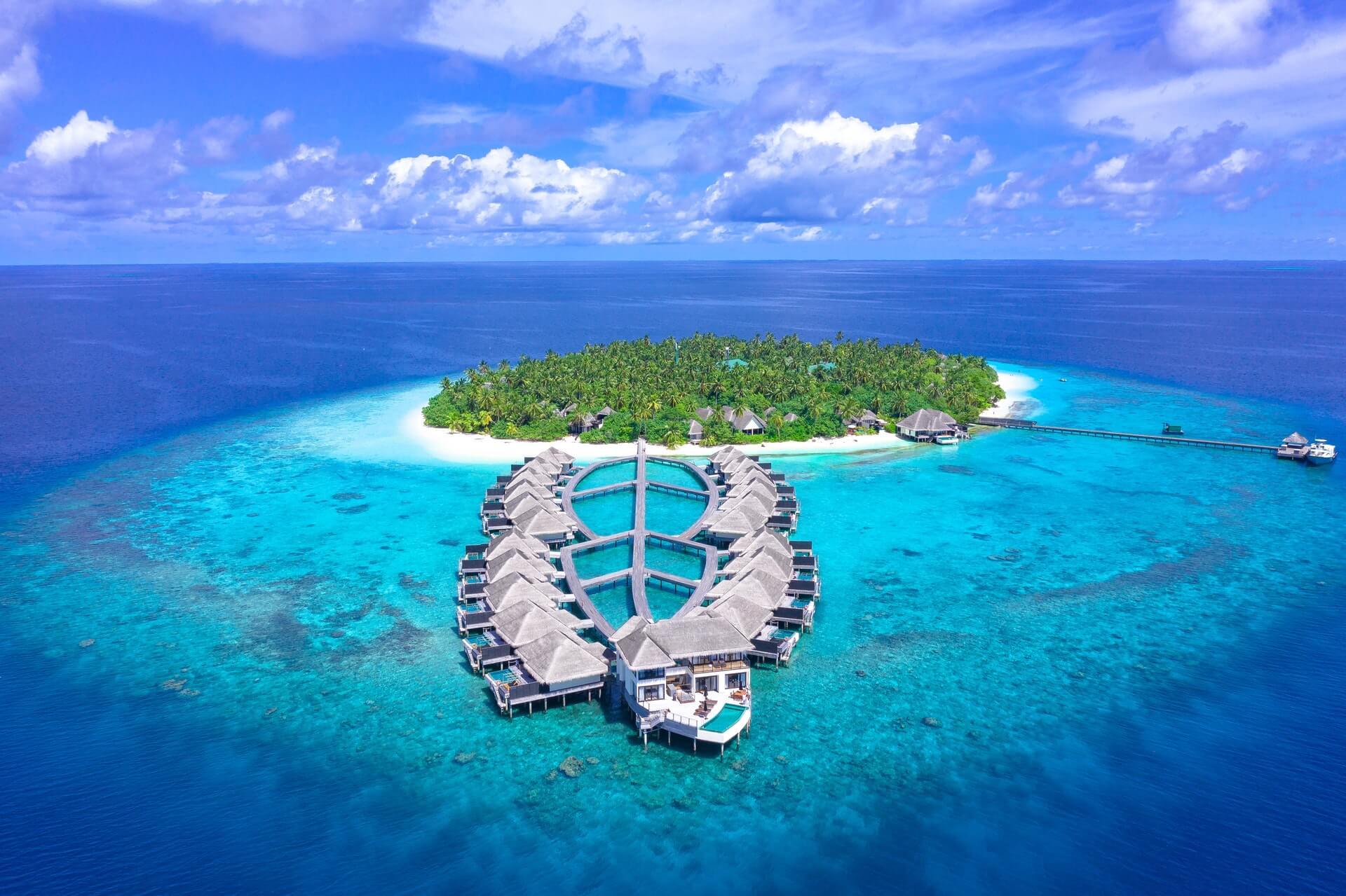 VERY LOW* fares to the Maldives from $527 R/T (*read description)